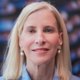 Arlene M Morris (headshot)
